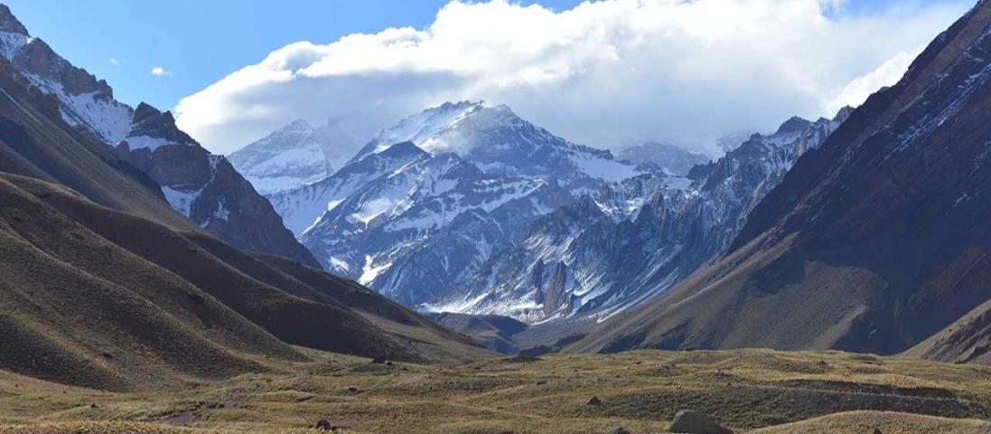 Inka Landscapes of Power: Sacred Places, Power, and Social Memory